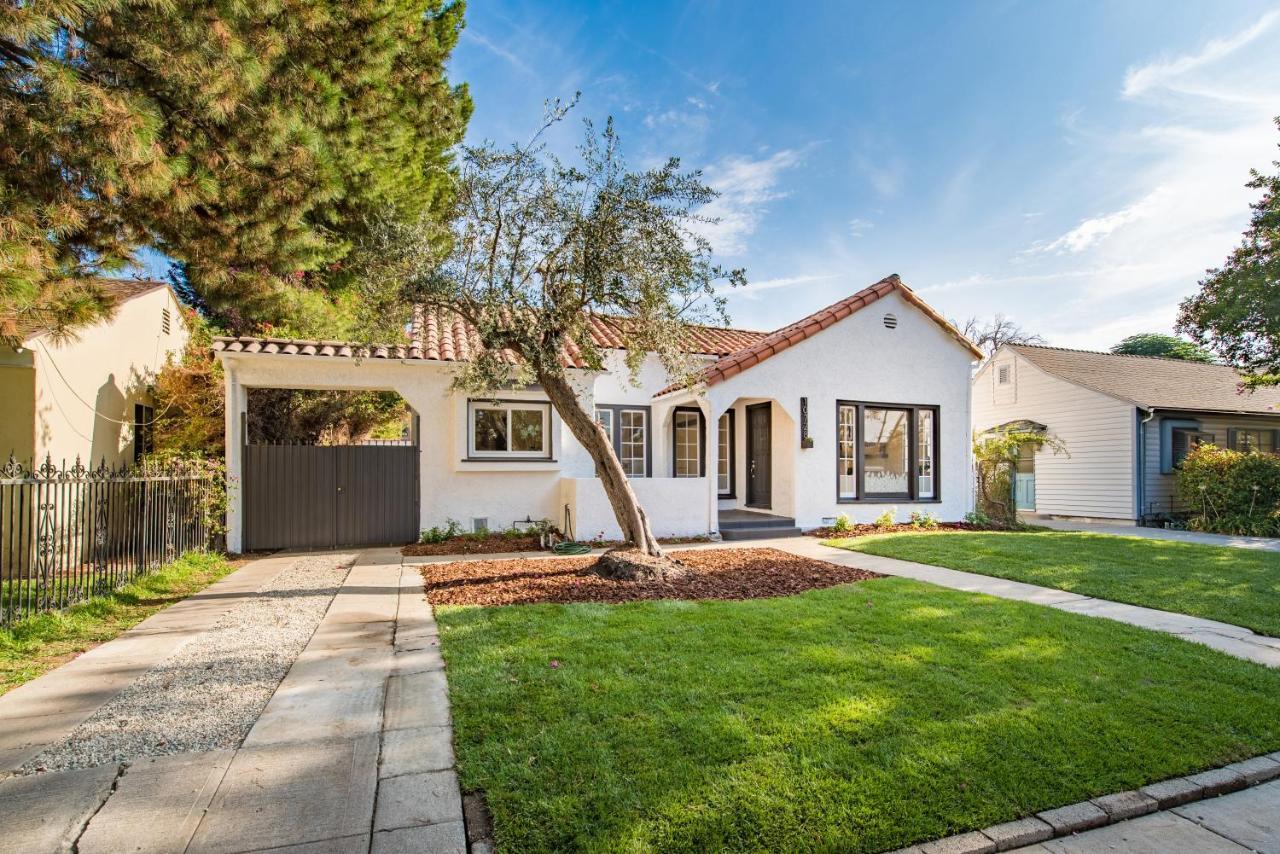 Luxurious Studio City Home Los Angeles Exterior photo